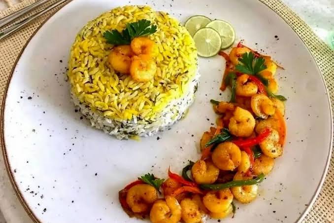 برنج و میگو